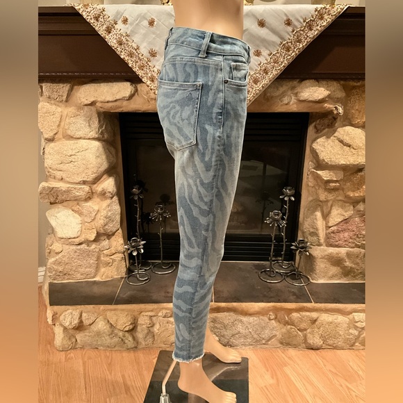 DL 1961 SAHARA Farrow Cropped High Rise Skinny Jeans 28 - Picture 8 of 13